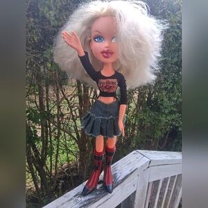 24" vintage Bratz  Doll with Blonde Hair and western Outfit